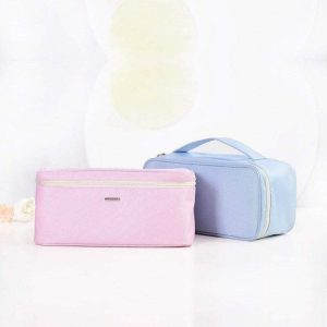 Elegante Toiletas Lingerie: Jouw Glamoureuze Reisgenoot