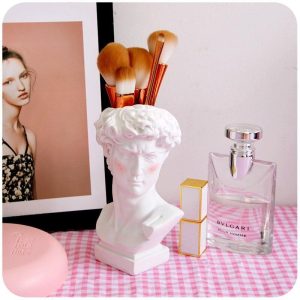 Make-up Organizer Beeldhouwwerk