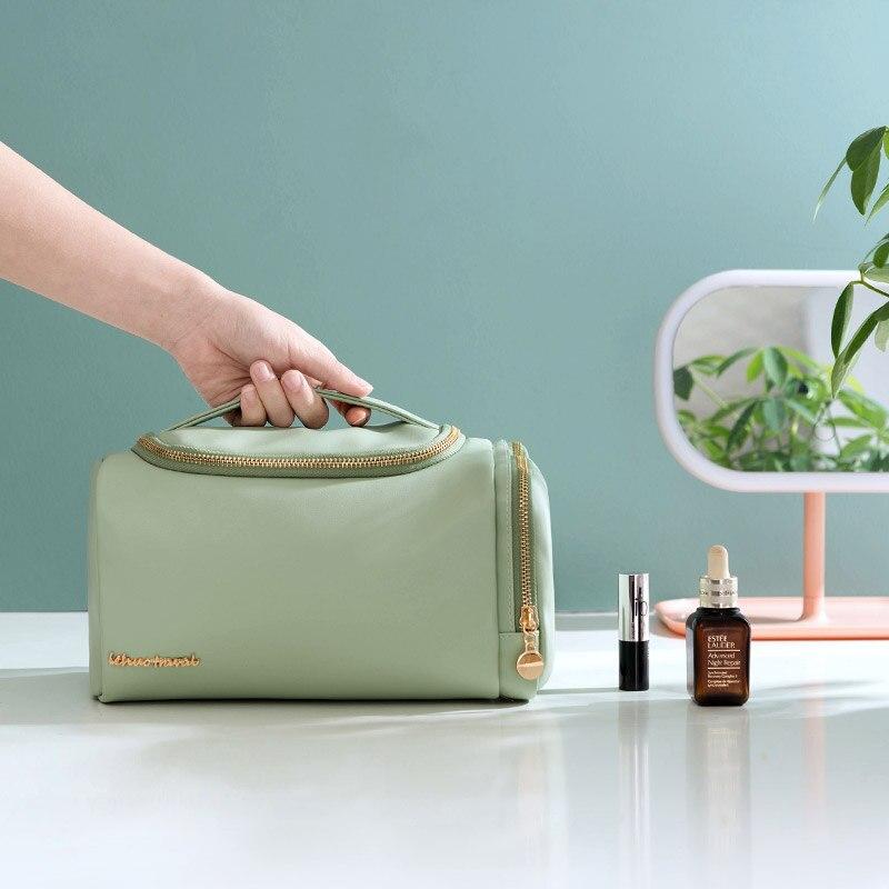 Toilettas met Opbergruimte